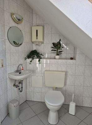 Bad mögliches Apartment 1. OG.jpg