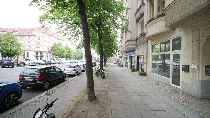 Straßenansicht