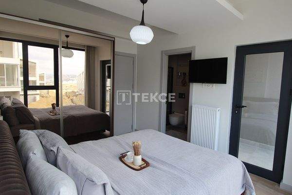 Triplex Villas with 4 Bedrooms in Istanbul Başakşehir
