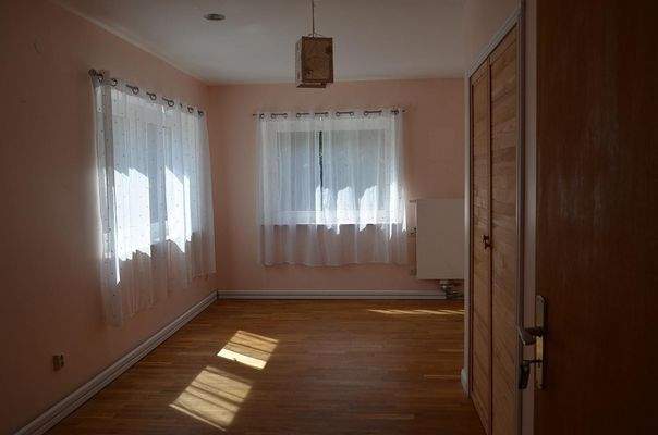 Schlafzimmer mit Eichenparkett