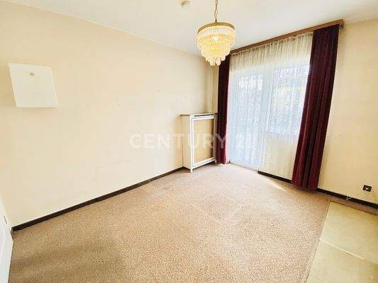 3. Schlafzimmer / Büro