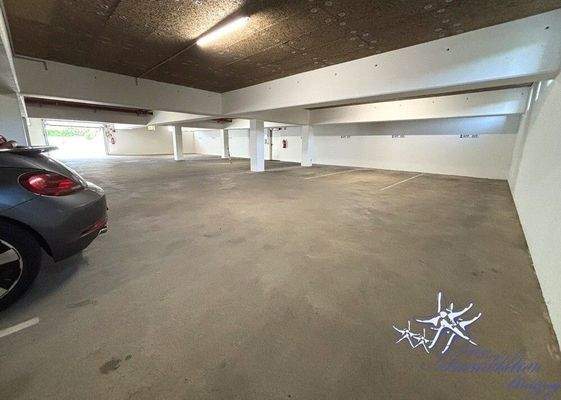 Tiefgaragenstellplatz