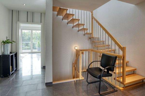 Treppe zum Dachgeschoss