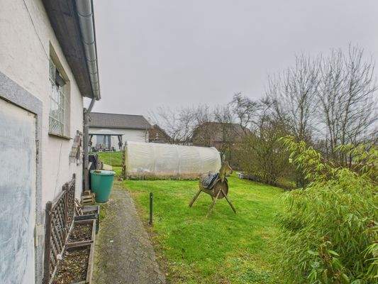 CAM01223G0-PR0176-STILL088