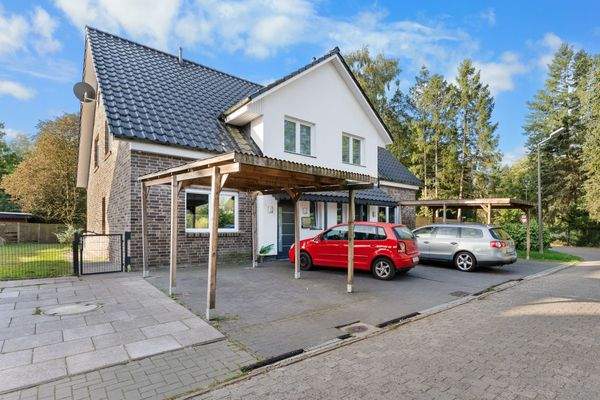 Außenansicht Doppelhaushälfte 