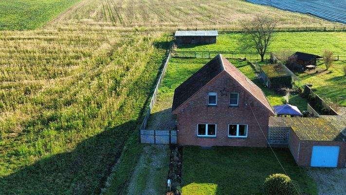 Einfamilienhaus (Luftaufnahme)