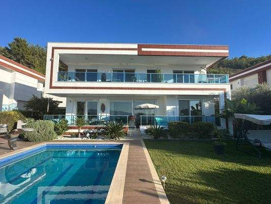 WhatsApp Image 2024-11-11 at 10.26.36.jpeg