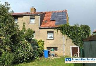 gartenseitige Hausansicht