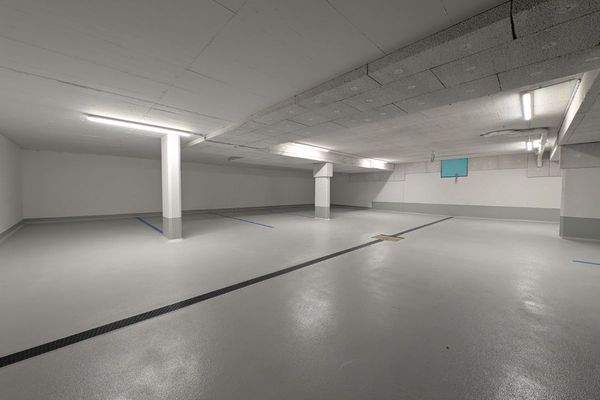 Karwendelstr. 3 - Garage.jpg