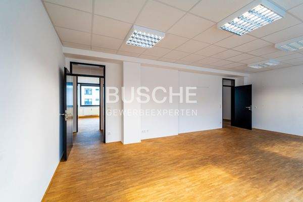 großes Büro