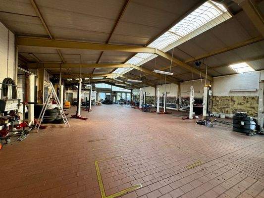 AUTOHAUS | WERKSTATT