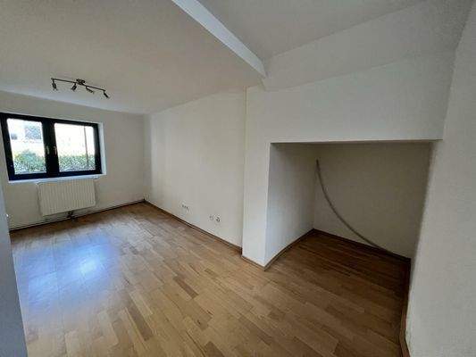 20221007_080408537_iOS