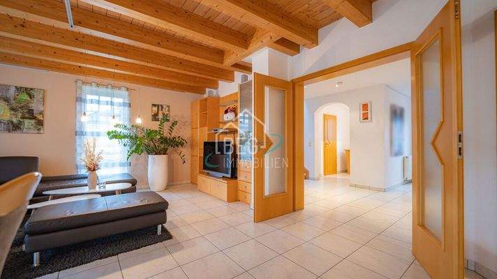 Wohn- und Essbereich EG