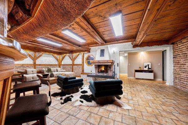 Kaminzimmer (mit Möblierungsvorschlag)