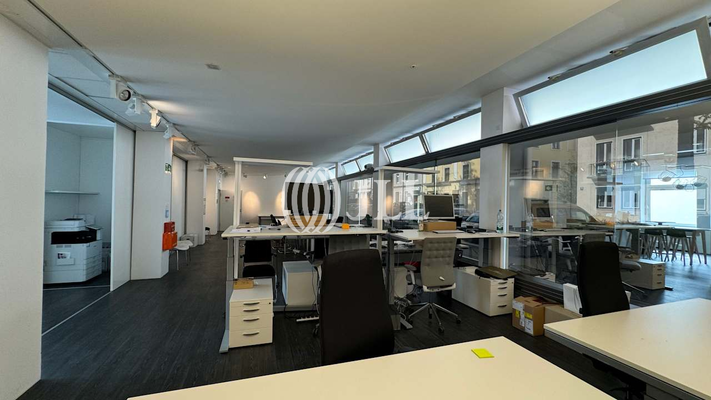 Innenansicht Vordergebäude - J