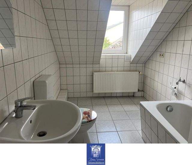Wunderschöne Etagenwohnung mit vorteilhafter Raumaufteilung und schönem Blick! - Photo 3