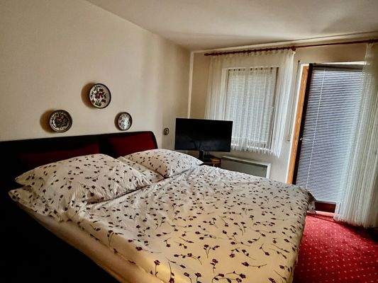 mit separatem Apartment