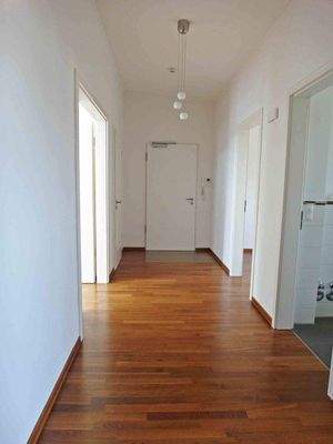 heller, einladender Flur