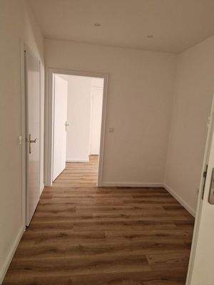 Zugang zum weiteren Flur