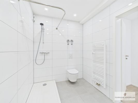 modernes Duschbad