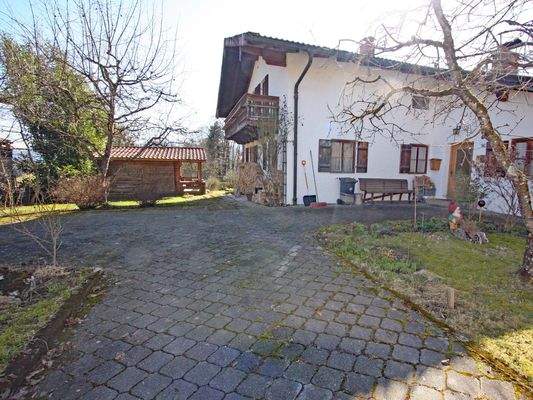 Zufahrt zum Hauseingang