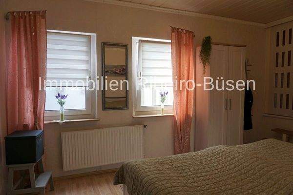 Das Schlafzimmer im Nebengebäude (EG)