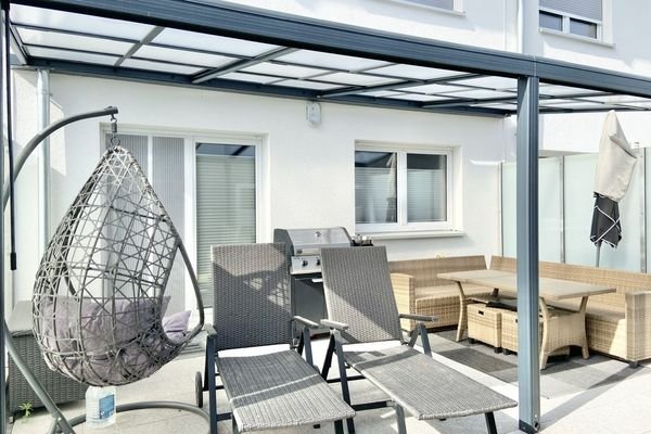 Überdachte Terrasse