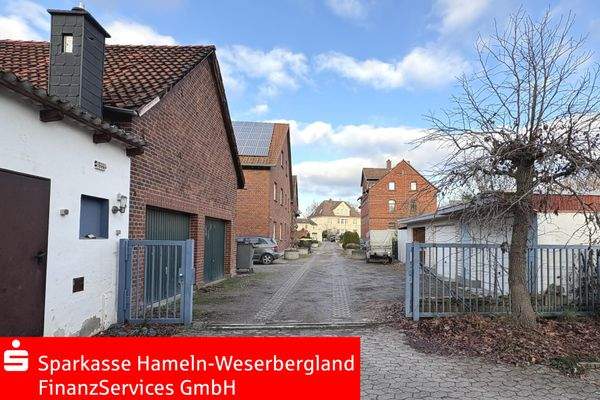 Zufahrt zum Grundstück