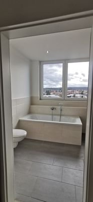 Badezimmer - Badewanne (2).jpg