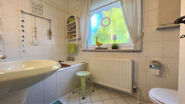 Wannenbad Erdgeschoss