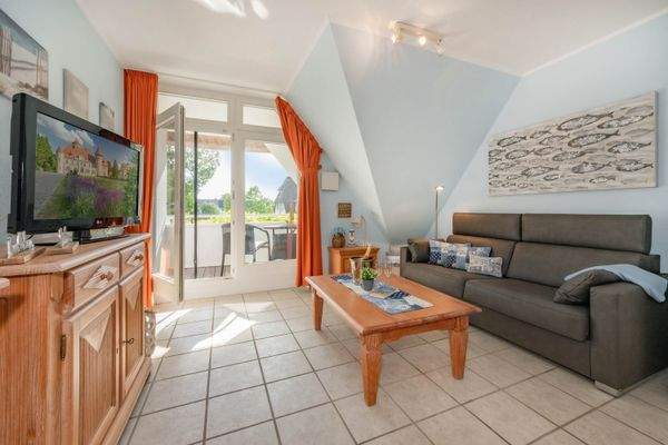 6-wohnzimmer3-landhaus am haff-a5-meerflair-immobi