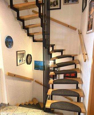 OG_Treppe ins Dachgeschoss