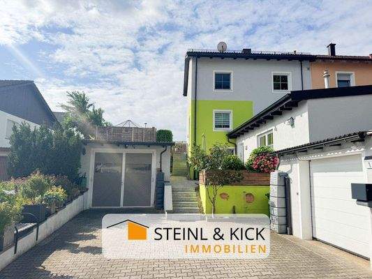 DHH mit Garage und Werkstatt oder XXL-Garage