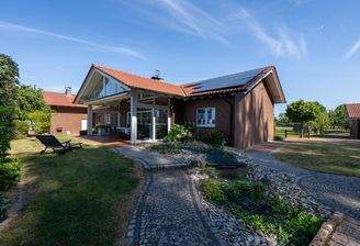 EFH Rückansicht 