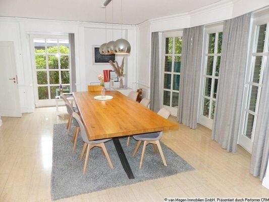 Esszimmer - Bild 1