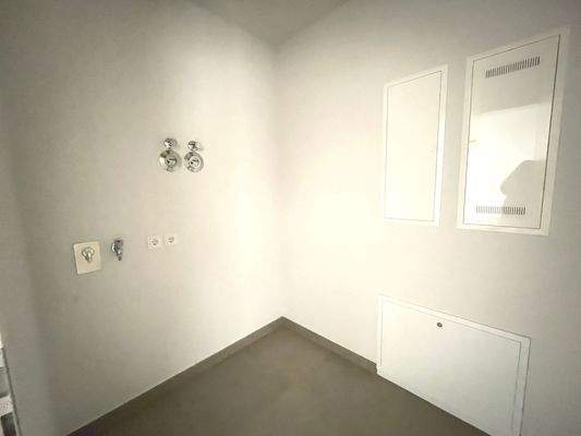 Leerer Hauswirtschaftsraum