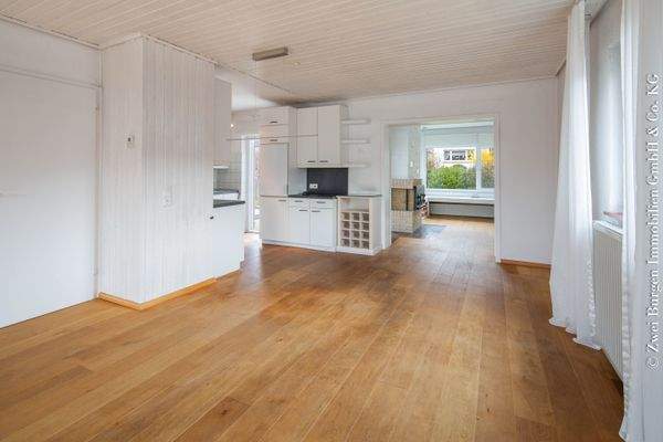 offener Wohn- und Essbereich