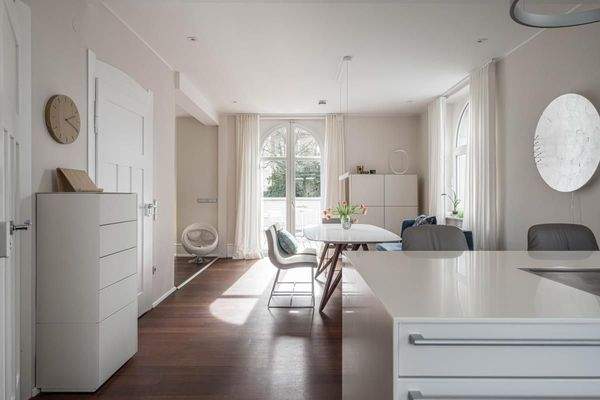 Küche und Esszimmer