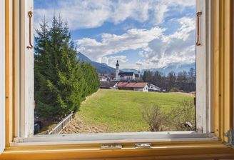Ausblick aus dem denkmalgeschützten Hof