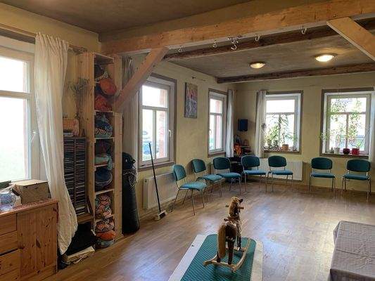 Kursraum & mögl. Wohn-Essküche