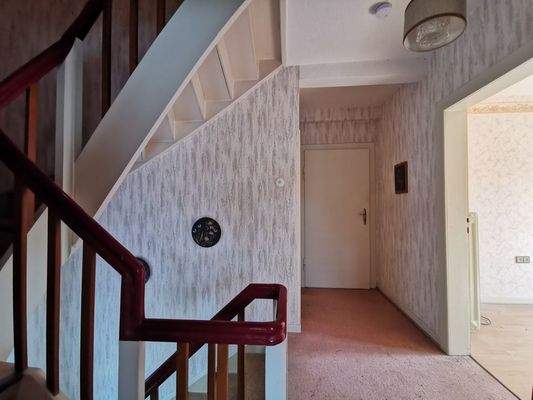 1. OG: Galerie Richtung Schlafzimmer 1,2