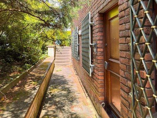 Einliegerwohnung Eingangsbereich aussen