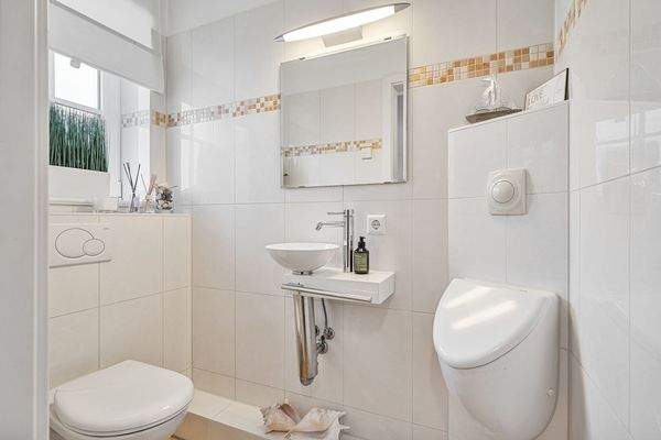 Gäste-WC im Erdgeschoss