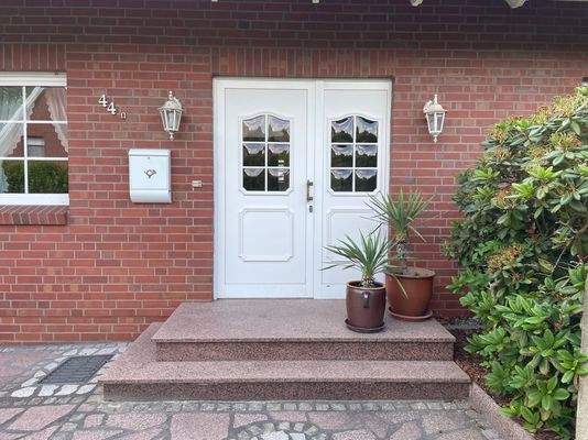 Zwei.F.Haus - Eingang