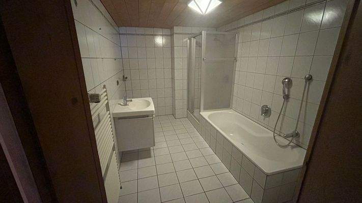 separates Badezimmer