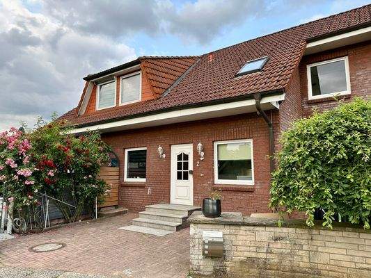 Hausansicht seitlich.jpeg