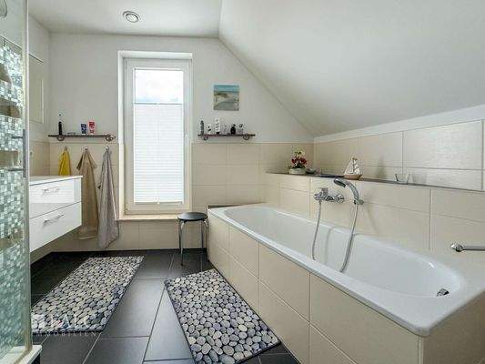 Badezimmer Dachgeschoss