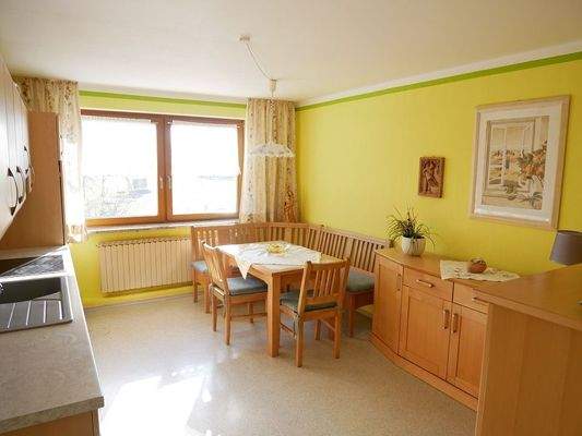 OG raum 2 nach rechts (1)