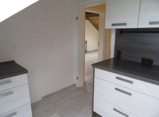 18-Küche+Blick Wohnen.JPG