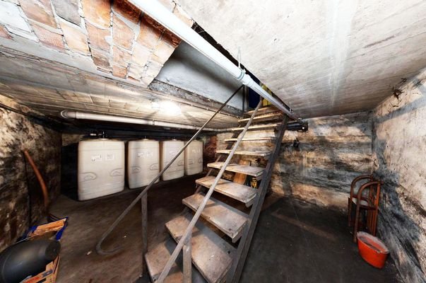 Haus Keller mit Oeltank